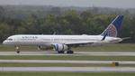 N14118 @ KIAD - United 752 - by AviationLover50