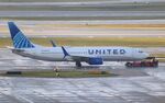 N26226 @ KORD - Boeing 737-824 - by Mark Pasqualino