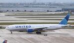 N776UA @ KORD - Boeing 777-222