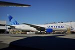 N211UA @ SFO - SFO 2024. - by Clayton Eddy