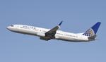 N39418 @ KLAX - Departing LAX on 25R - by ToddRoyer