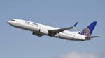 N76532 @ KLAX - Departing LAX on 25R - by ToddRoyer