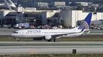 N78540 @ KLAX - Arriving at LAX on 25L - by ToddRoyer