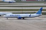 N27568 @ KORD - Boeing 737-9 MAX - by Mark Pasqualino