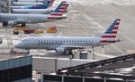 N262NN @ KORD - ERJ-170-200LR