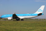 PH-AOF @ EHAM - at eham - by Ronald