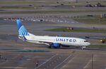 N13227 @ KORD - Boeing 737-824
