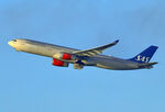 LN-RKR @ CPH - Copenhagen 1.12.2024 - by leo larsen