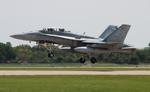 188938 @ KOSH - RCAF CF-188 zx  - by FloridaMetal