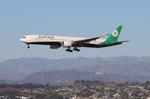 B-16728 @ KLAX - EVA 773 zx tpe, rctp-lax - by FloridaMetal