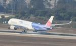 B-18918 @ KLAX - LAX 2024 zx  - by FloridaMetal