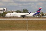 CC-CXD @ KMIA - LATAM Cargo 767-300F zx mia-sdq, mdsd - by FloridaMetal