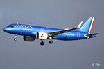 EI-HOA @ EBBR - Landing at Brussels Airport. - by Jef Pets