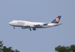 D-ABTL @ KORD - DLH 744 zx fra,eddf-ord - by FloridaMetal