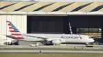 N822AN @ KLAX - Taxiing to gate at LAX - by ToddRoyer