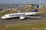 EI-FOY @ EGGW - Luton - by Chris Hall