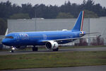 EI-HXF @ LFPG - Taxiing - by micka2b