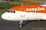 OE-IJU @ EGGW - Luton - by Chris Hall