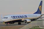 EI-DHR @ EGGW - Luton - by Chris Hall