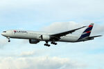 PT-MUG @ EDDF - Landing - by micka2b