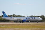 N14523 @ KRSW - United Flight 511 departs Runway 24 at Southwest Florida International Airport enroute to Chicago-O’Hare International Airport - by Suncoast Spotter