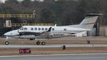 N350WS @ KPDK - Jet Linx King Air 350i