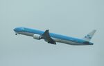 PH-BVO @ EHAM - Boeing 777-306/ER - by Mark Pasqualino