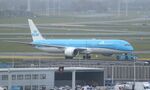 PH-BKM @ EHAM - Boeing 787-10 Dreamliner - by Mark Pasqualino