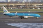 PH-BXW @ EHAM - Boeing 737-8K2 - by Mark Pasqualino
