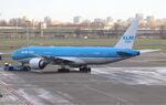 PH-BQL @ EHAM - Boeing 777-206/ER - by Mark Pasqualino