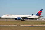 N823DX @ KRSW - Delta Flight 1089 taxis at Southwest Florida International Airport prior to flight to Hartsfield-Jackson Atlanta International Airport