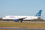 N653JB @ KRSW - JetBlue Flight 1892 taxis at Southwest Florida International Airport prior to flight to TF Green Airport