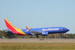 N8833L @ KRSW - Southwest Flight 3009 arrives on Runway 6 at Southwest Florida International Airport following flight from Hartsfield-Jackson Atlanta International Airport - by Suncoast Spotter