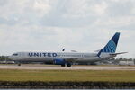 N37419 @ KRSW - United Flight 1285 departs Runway 6 at Southwest Florida International Airport prior to flight to Houston-Bush Intercontinental Airport - by Suncoast Spotter