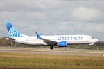 N17296 @ KRSW - United Flight 2337 arrives on Runway 6 at Southwest Florida International Airport following flight from Newark-Liberty International Airport - by Suncoast Spotter