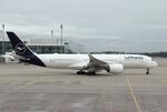 D-AIXN @ EDDM - Airbus A350-941 - by Mark Pasqualino