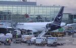 D-AIQS @ EDDF - Airbus A320-211