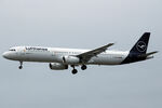 D-AISK @ EDDF - Landing - by micka2b
