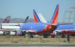 N392SW @ KVCV - Boeing 737-3H4