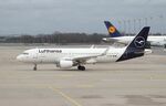 D-AIUF @ EDDM - Airbus A320-214
