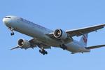 C-FRAM @ EGLL - Heathrow - by Chris Hall