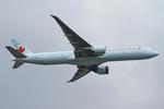 C-FRAM @ EGLL - Heathrow - by Chris Hall