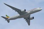 ET-AVE @ EGLL - Heathrow - by Chris Hall