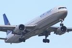 N76054 @ EGLL - Heathrow - by Chris Hall
