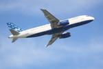 N706JB @ KSRQ - Jet Blue Flight 346  departs Runway 14 at Sarasota-Bradenton International Airport enroute to John F Kennedy International Airport