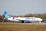 N17344 @ KRSW - United Flight 661 departs Runway 6 at Southwest Florida International Airport enroute to Newark-Liberty International Airport