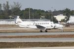 N38H @ KSRQ - N38H arrives on Runway 14 at Sarasota-Bradenton International Airport following a flight from Bolton Field - by Suncoast Spotter