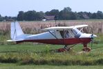D-MTRL - Comco Ikarus C42B at the 2024 Flugplatz-Wiesenfest airfield display at Weilerswist-Müggenhausen ultralight airfield - by Ingo Warnecke