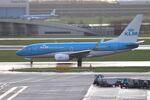 PH-BGQ @ EHAM - Boeing 737-7K2 - by Mark Pasqualino