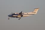 N77NG @ KLAX - King Air 350 zx  - by FloridaMetal